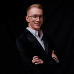 Patryk Strzała I podróże I rodzina I budowa | dom | wnętrza