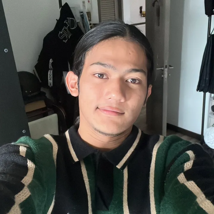 ℙ𝕠𝕣𝕥𝕘𝕒𝕤 𝔻 HUSIN