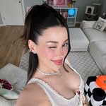 Hayley Sena Arvasi 🕊