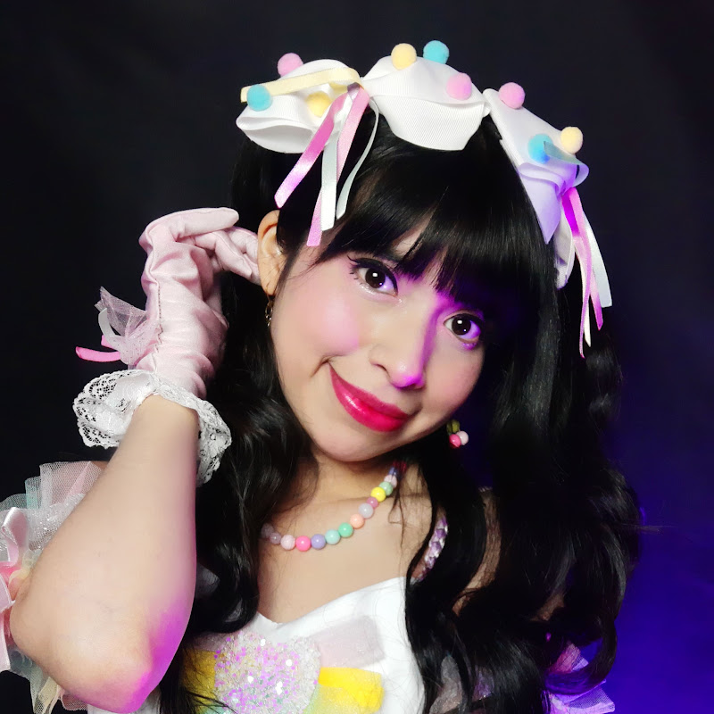 Karin Idol Peru