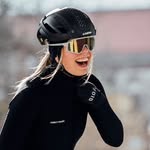 Nora | female cyclist