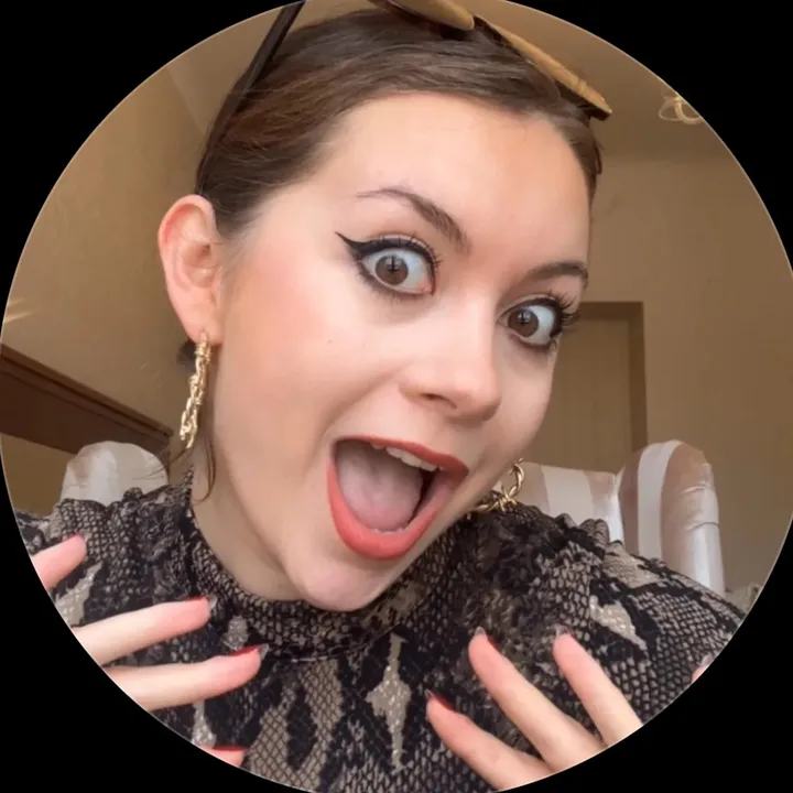 Crypto Queen Aimée
