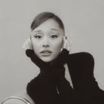 Ariana Grande Updates