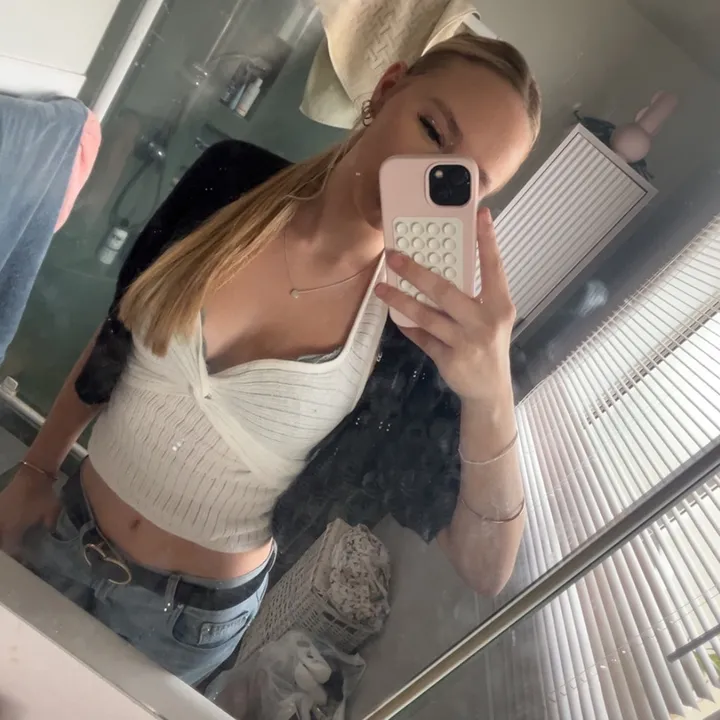 Anna-lee