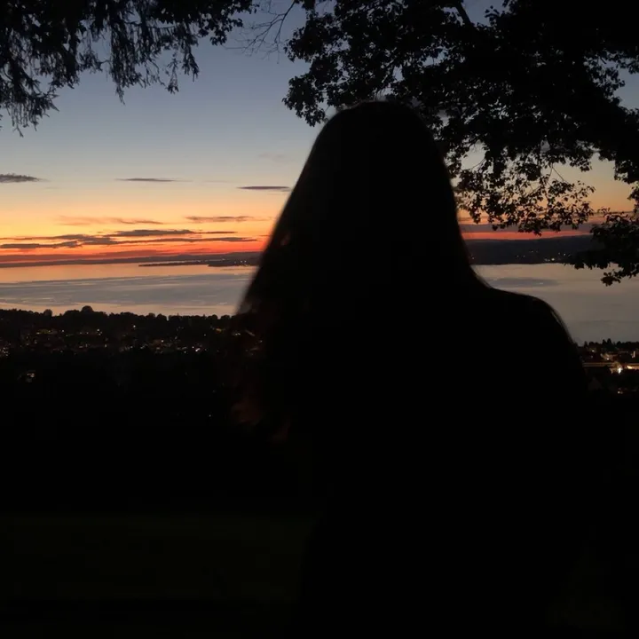 𝑪𝒆𝒍𝒊𝒏‘
