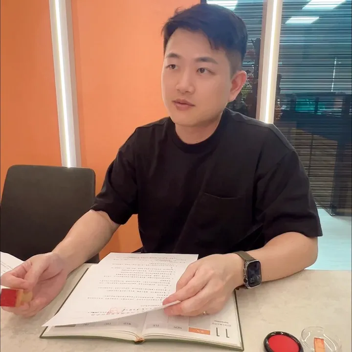 柏油路上的設計師-Jason
