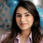 Amna Kazmi(Emma) | Abu Dhabi Influencer