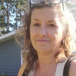 Reena 🌲 Master Gardener/ Creative Frugal DIY/Vertical Gardening