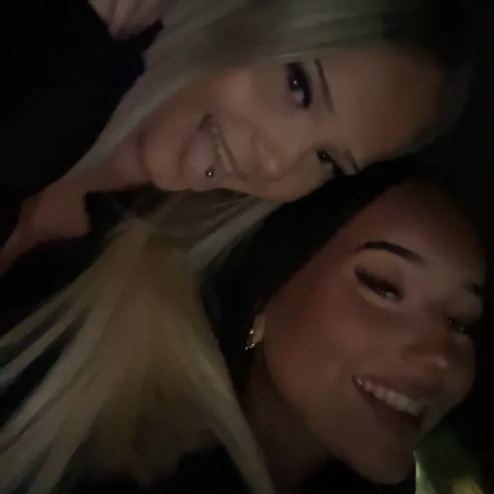 😋😋