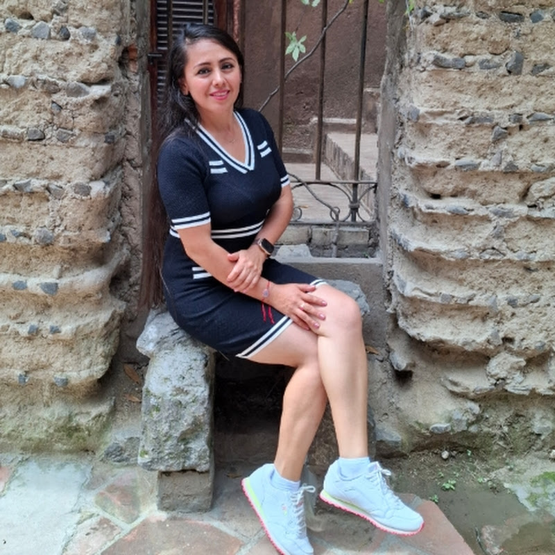 Alina Albarrán Vlogs