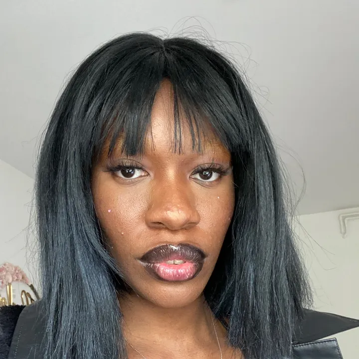 Mia glawn