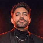 Moy Suárez