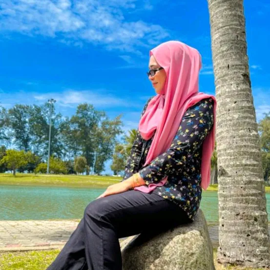 Cikgu🌹