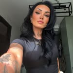 carlie🖤