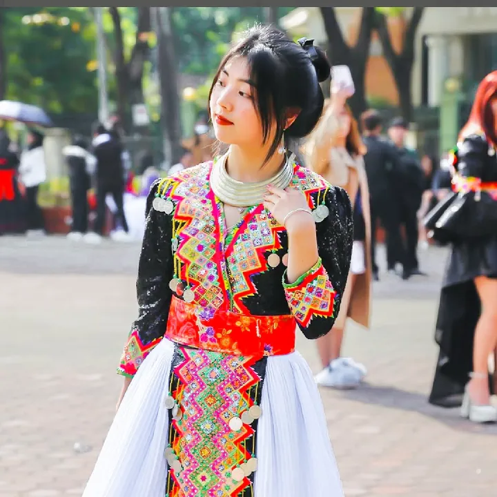 Hảng Thị Phương