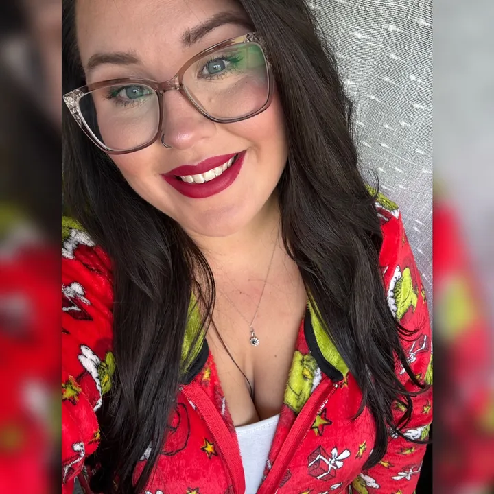 ✨Rachel |SAHM|Reader|Crafter✨