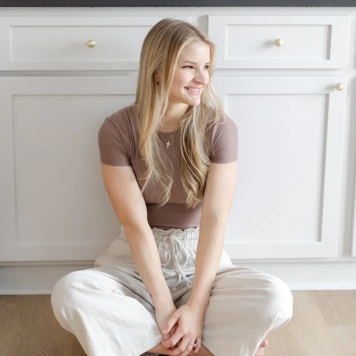 Sammie | diy & furniture flip