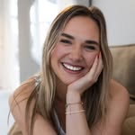 Sanne Engelbertink - holistic health & movement coach