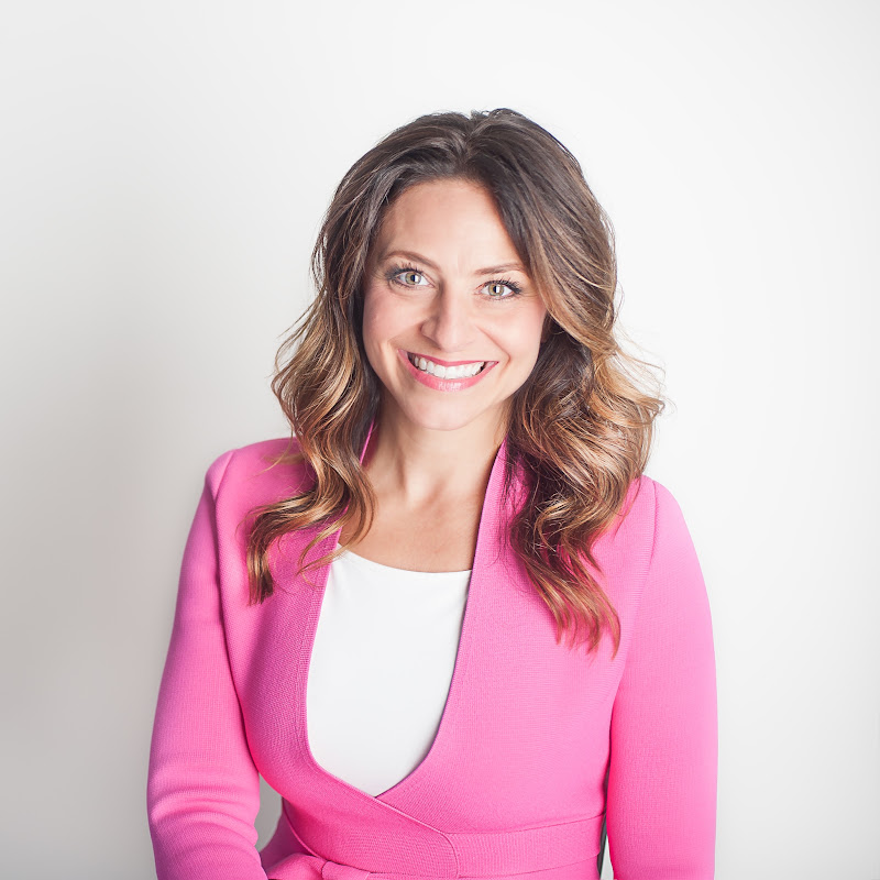 Dr. Vanessa Lapointe