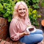 Ruth Thomas 💜 Online Yoga Classes & Luxury Retreats for Women