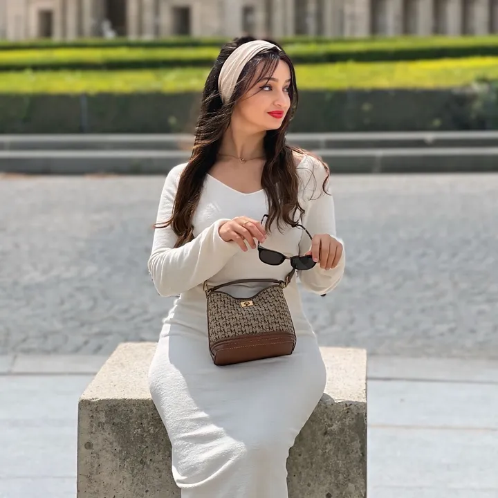 Sabrine_benhedia