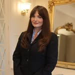 Klaudia | Luxury Bridal Makeup Artist | London | destination