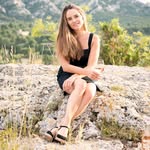Curious Provence - Ashley Tinker