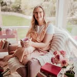 Renee • Thoughtful Reads & Book Club Picks 🌸