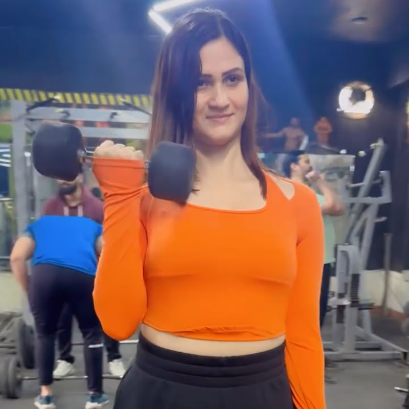 Fitness with Akanksha