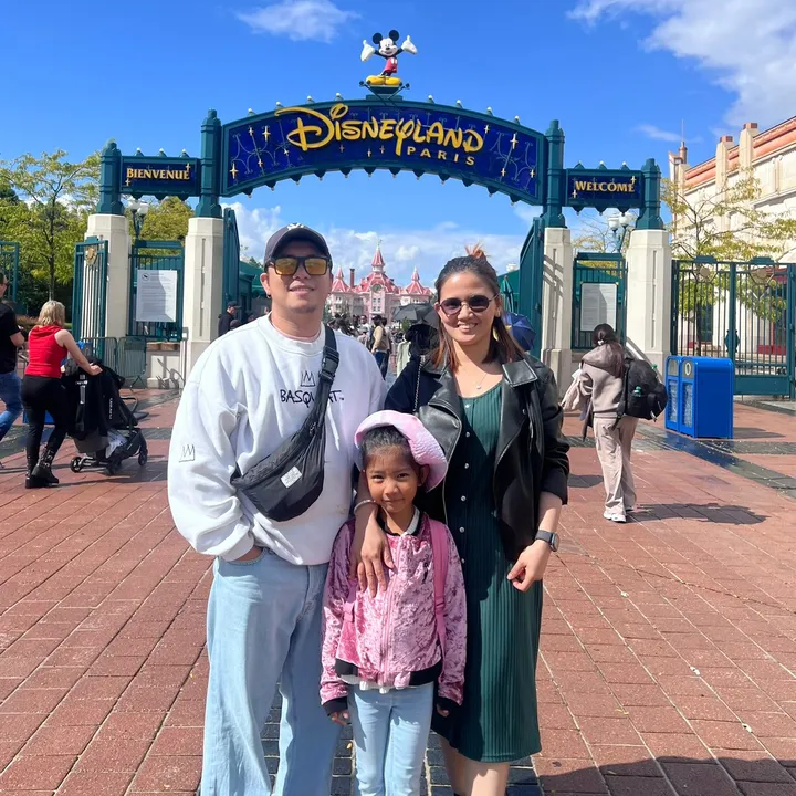 AMETIT & FAMILY IN 🇩🇪🇵🇭