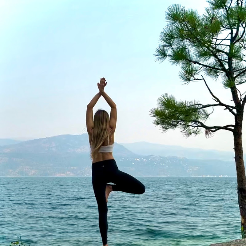 Robin Alexandra Yoga