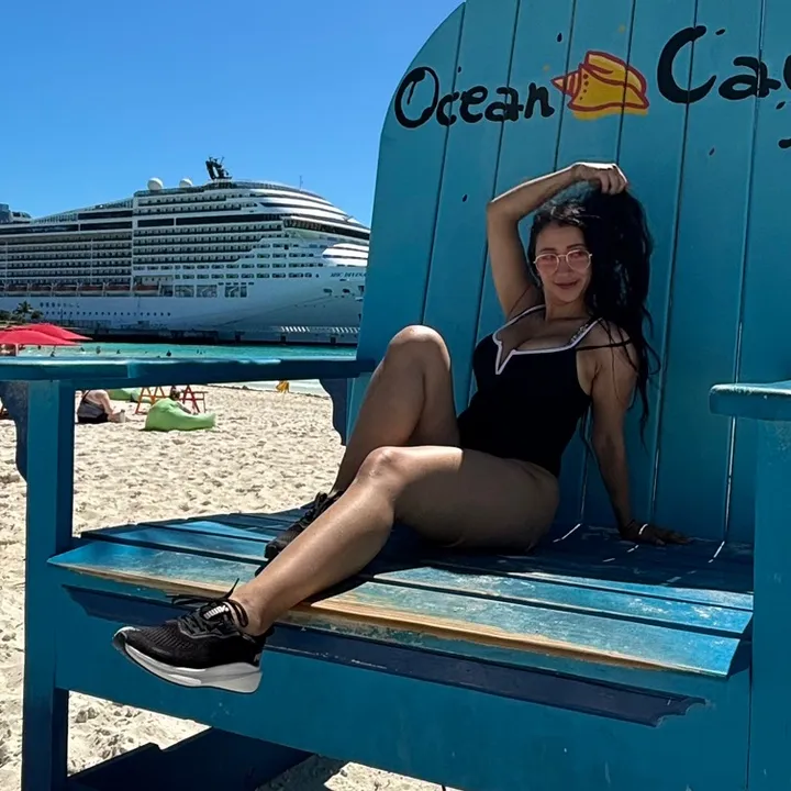 Dra Dani Vaca