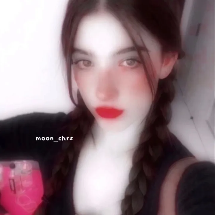 charli ☆