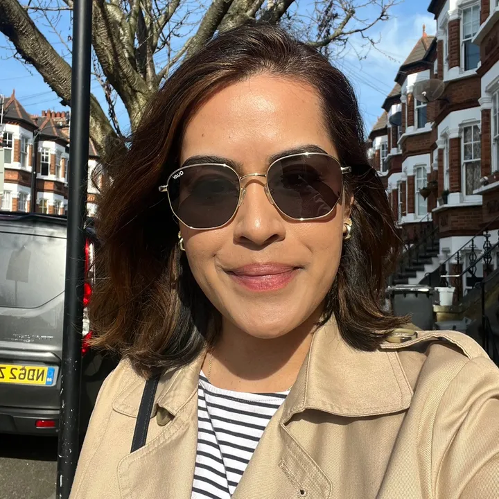 KL Girl In London