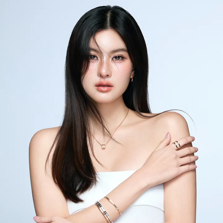 AON - ออน สมฤทัย