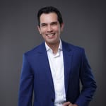 Adrian Maulana, CFP®️