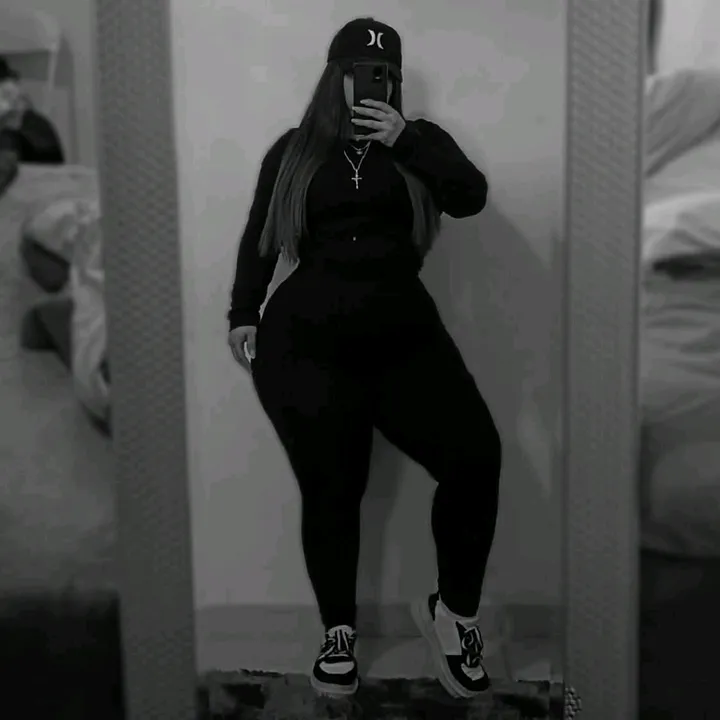 ℬ𝓻𝓲𝓼𝓼𝔂🍒