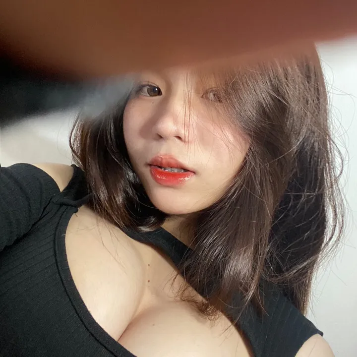 Mei thích tập tạ 🏋🏻‍♀️