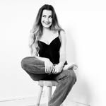 𝐊𝐚𝐭𝐚𝐫𝐢𝐧𝐚 • 🇺🇦 model in Paris