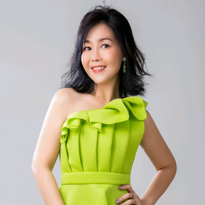 刘玹岄🌸𝑨𝒔𝒉𝒍𝒆𝒚 𝑳𝒐𝒘