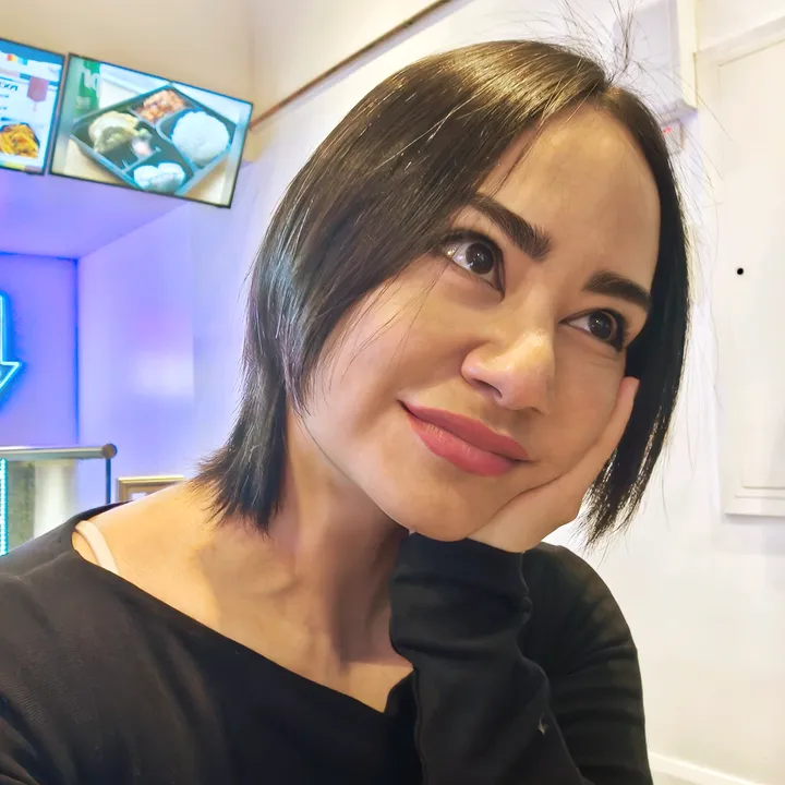 Eleni Not the real Voreos