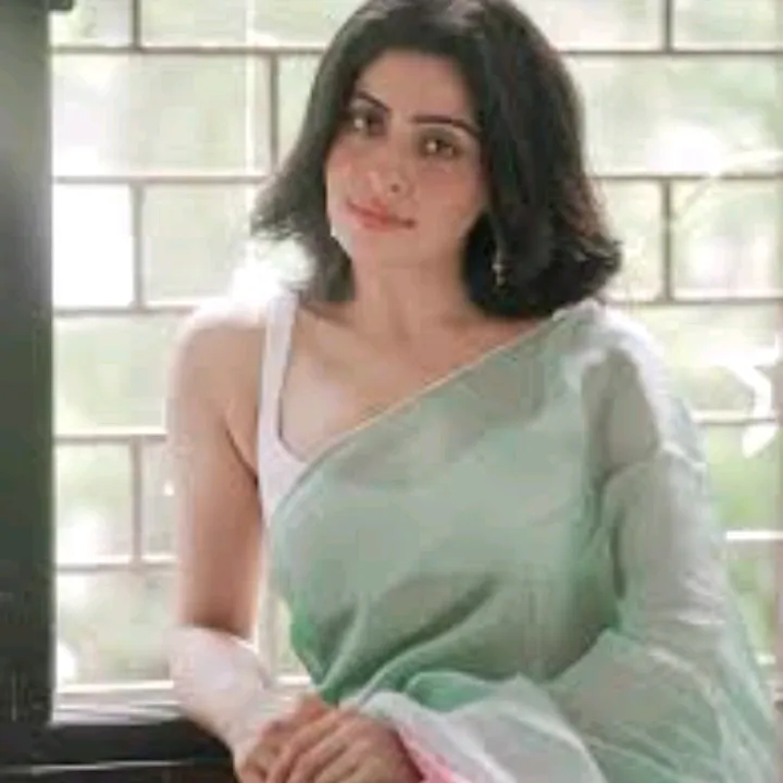 👑 करिश्मा सिंह 👑