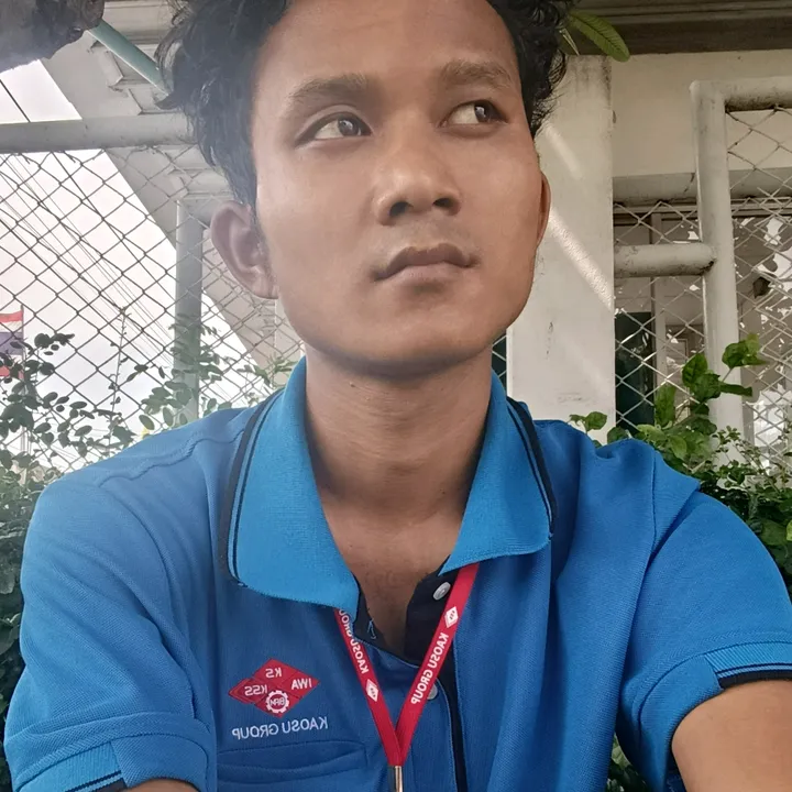 🇨🇷Khun Maung ngel🇲🇲