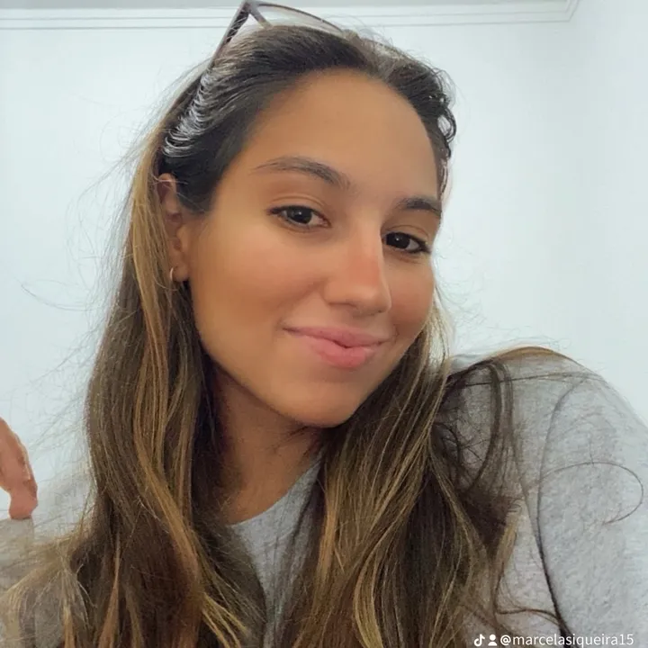 marcelasiqueira_