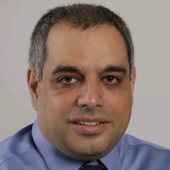 Hisham Zreiq