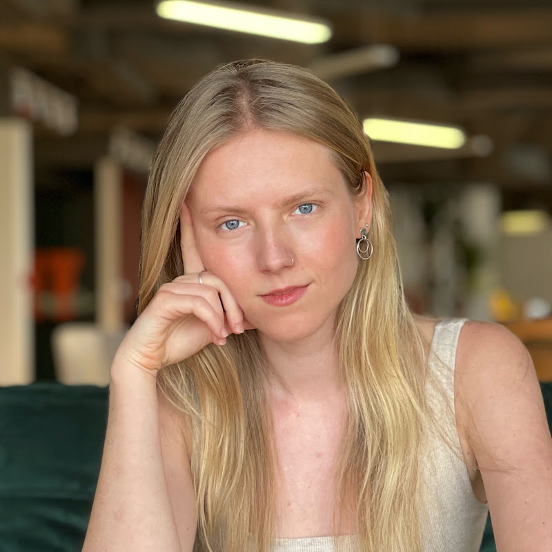 Lena Shakurova | AI, chatbots and voice agents