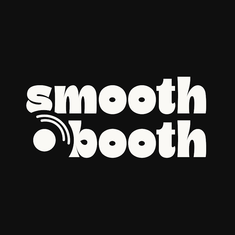 Smooth Booth