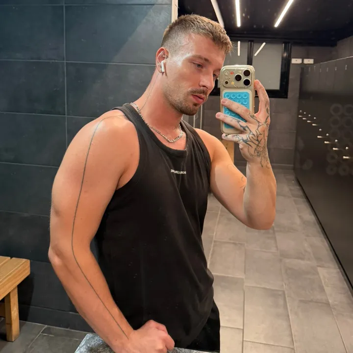 kaytzey_