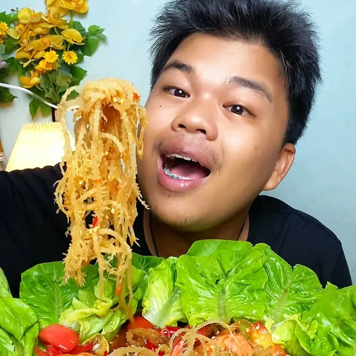 แป๊ปซี่กินแซ่บ✅  มีเพจด้วยนะ👉