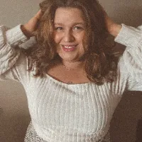 kels/that partial supply chick